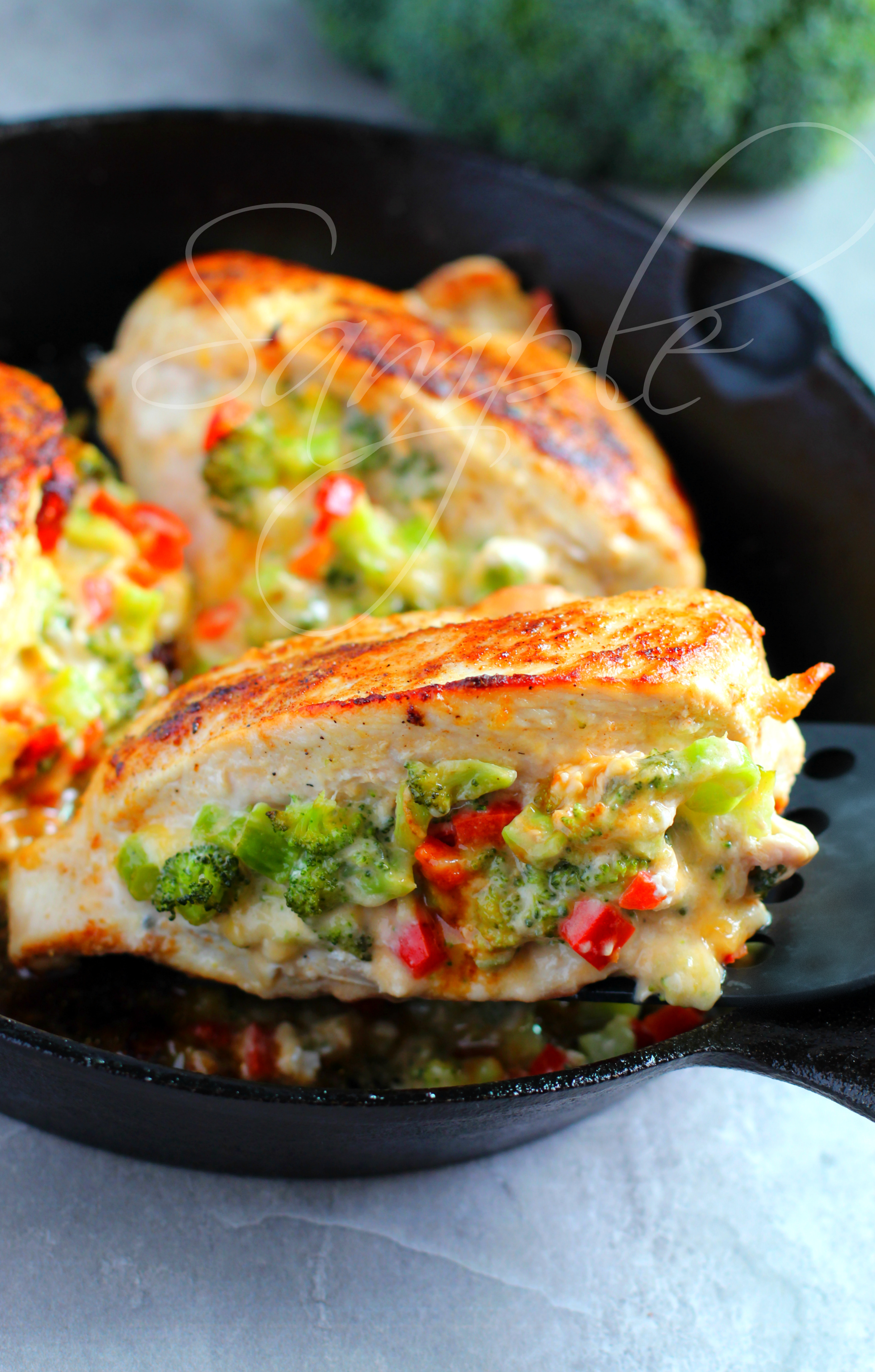 Broccoli Cheese Stuffed Skillet Chicken (Low Carb, Keto, GF) 5