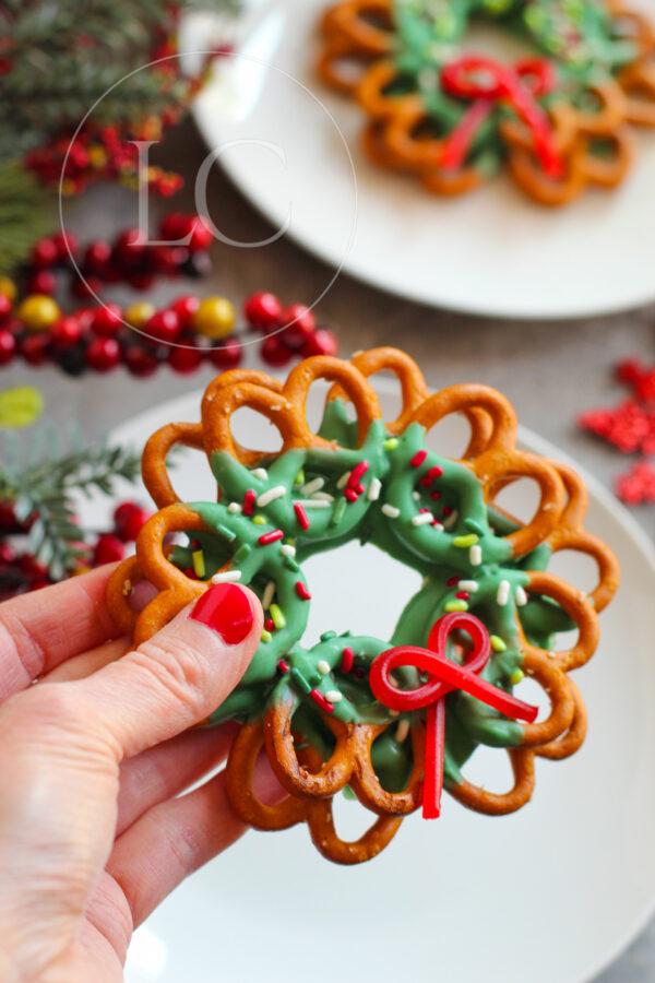 Christmas Wreath Pretzel Treats - Set 1 of 4