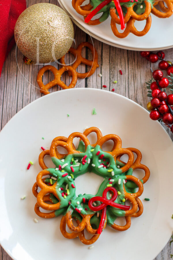 Christmas Wreath Pretzel Treats - Set 4 of 4